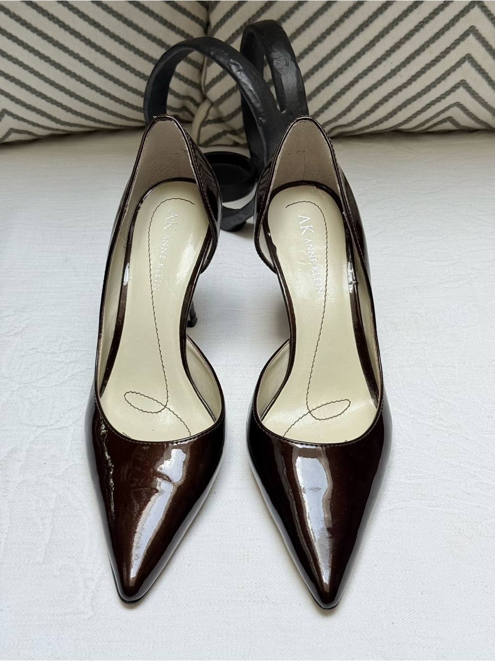 Anne Klein Brown Patent Pointed-Toe Heels